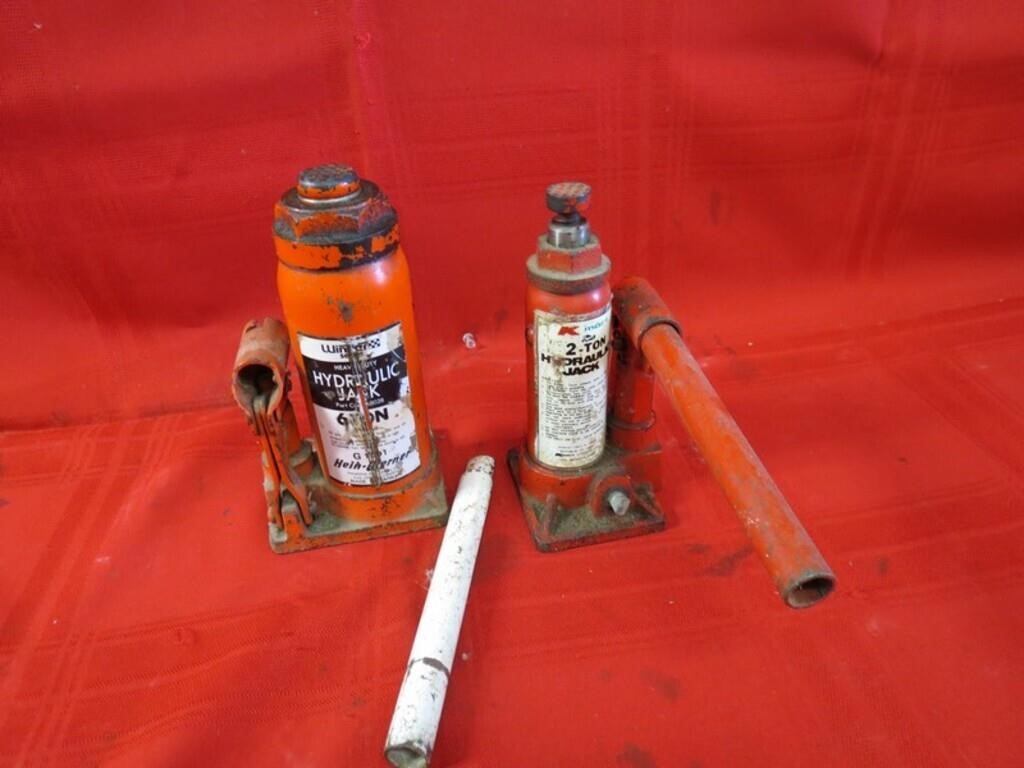 (2)Bottle jacks.