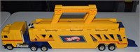 Hot Wheels Carrier Transport Case w/ Diecast Cars