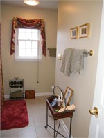 CTS OF UPSTAIRS HALL BATH INCL WICKER BASKET &