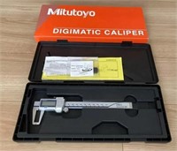 Mitutoyo digital caliper inside NTD15-P15M made...