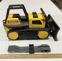 ERTL trailer & Tonka toy