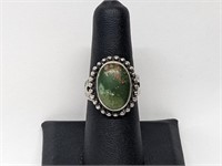 .925 Sterling Silver Green Cabachon Ring