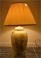 Vintage Ginger Jar style Table Lamp - Works