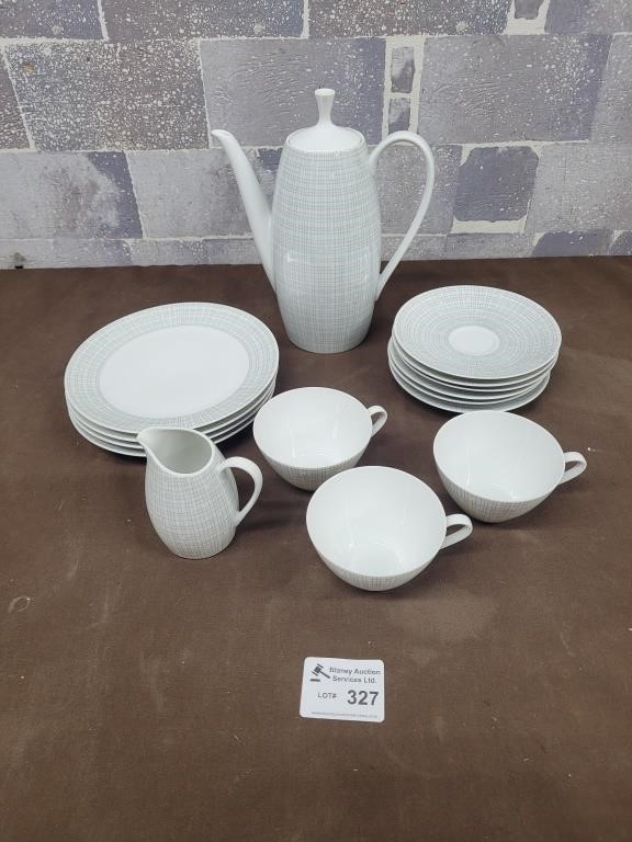 Lunch tea set with tea pot, cups/saucers, plates