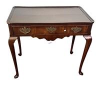 19th CENTURY MAHOGANY TEA TABLE