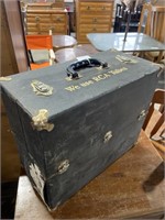 Vintage RCA Tubes and Carrying Case