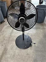Lasko Standing Fan Works
