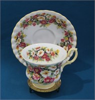 Vintage Royal Albert Tea Cup & Saucer