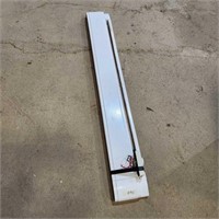 48" Baseboard heater w thermostat