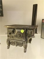 Antique Eagle toy cast iron stove, all original