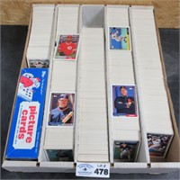 Assorted 1992 Topps Baseball Cards