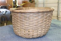 Antique Split Oak Basket little damage on bottom