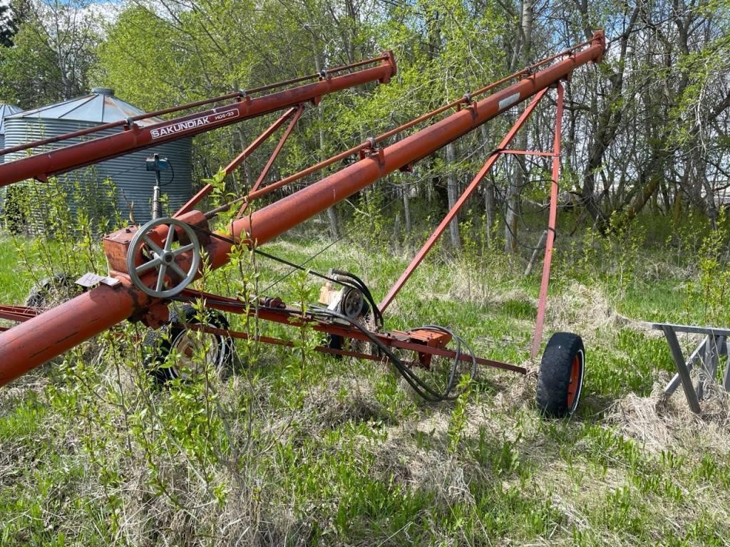 *OFF SITE* Sakundiak 6" Hydraulic Driven Auger.