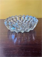 BEAUTIFUL CRYSTAL ASHTRAY