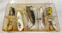 Small Plastic Tackle Box w/Heddon Lures X5