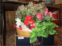 Box lot of miscellaneous artificial flowers