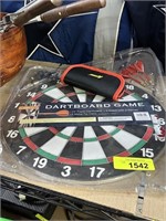 DARTBOARD SEALED W 2 SETS OF DARTS