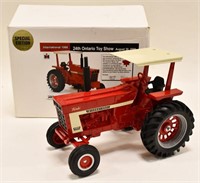 1/16 IH 1066 Tractor 24th Ontario Toy Show In Box