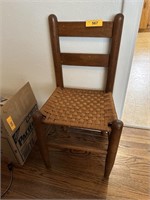 LADDERBACK KIDS CHAIR