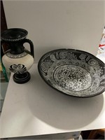 Signed vase and Mayan antique pottery
