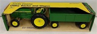 JD Utility Tractor w/Bargebox Wagon Set NIB