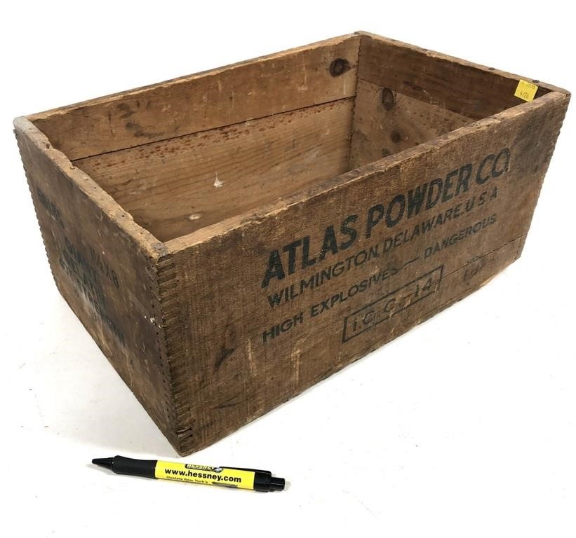 Atlas Powder Company explosives wooden crate,