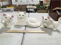 Art Pottery Cats