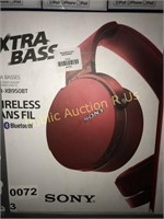 SONY $159 RETAIL EXTRA BASS HEADPHONES