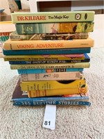 GROUP OF VINTAGE YOUNG ADULT FICTION, INCLUDING