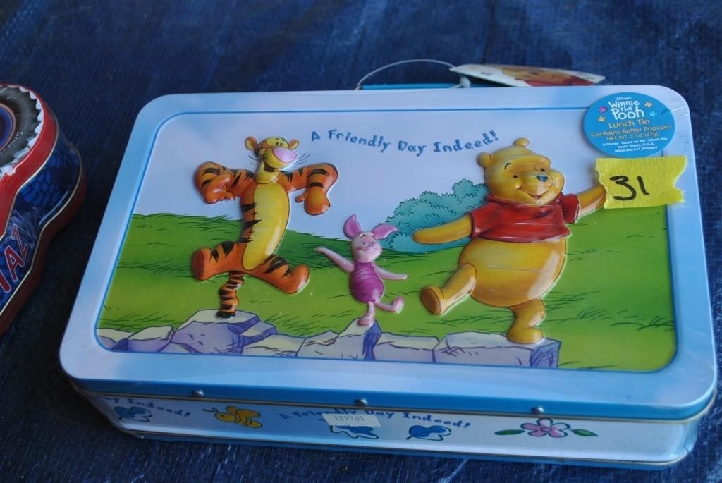 Sealed metal lunchbox Winnie the Pooh