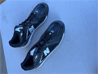 NEW BALANCE METAL CLEATS MENS SIZE 12 1/2 NEW