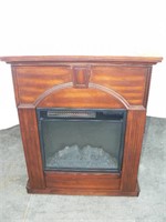 BROWN WOODEN ELECTRIC FIREPLACE