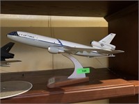 LG US AIR FORCE KC-10 MODEL PLANE