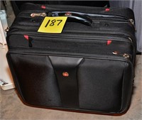 Red Cross computer/travel bag - like new