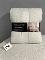 Bowen 2 Piece Comforter Set