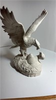 12in Ceramic Eagle Unpainted