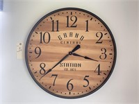 WALL CLOCK