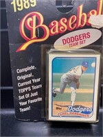 1989 Dodgers Unopened Team Set Hanger