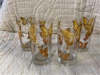 (4) VINTAGE GLASSES WITH TEXTURED BUTTERFLY DESIGN