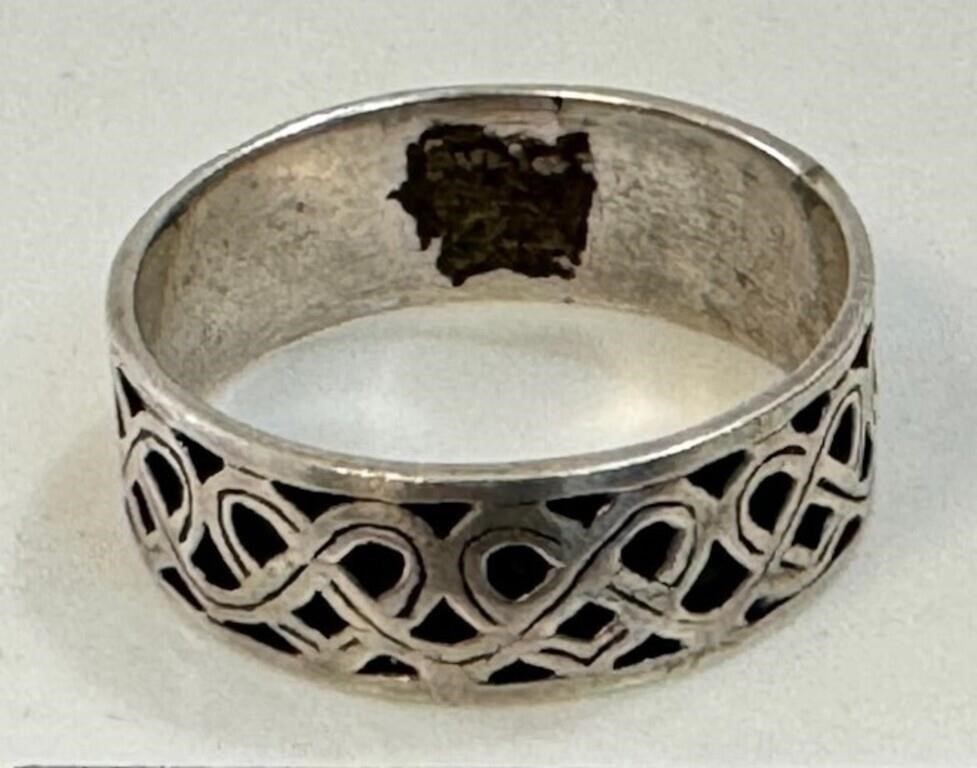 GREAT STERLING SILVER CELTIC KNOT RING - BAND