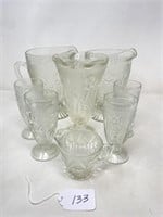 7 Piece Iris Pattern Glassware