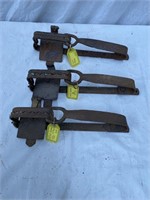 3 forged rabbit traps decommissioned
