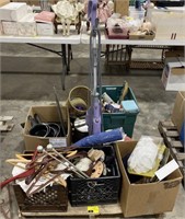 Pallet lot of household items including pots,