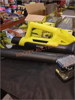 RYOBI 18v  Leaf Blower/Sweeper