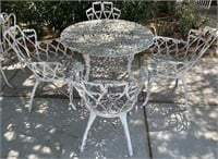 F - PATIO TABLE W/ 4 CHAIRS (Y12)