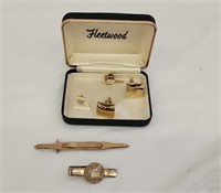 Tie clips and cufflink set and 2 tie clips.