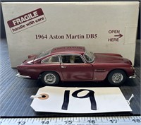 Die Cast Danbury Mint 1964 Aston Martin DB5
