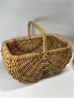 22” x 13” Woven Basket