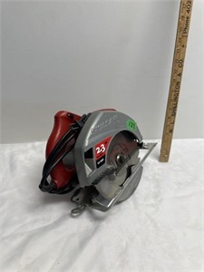 Skilsaw 2.3 HP circular saw- tested