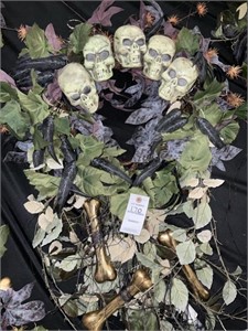 (4) Halloween Skull Garland & Wreath